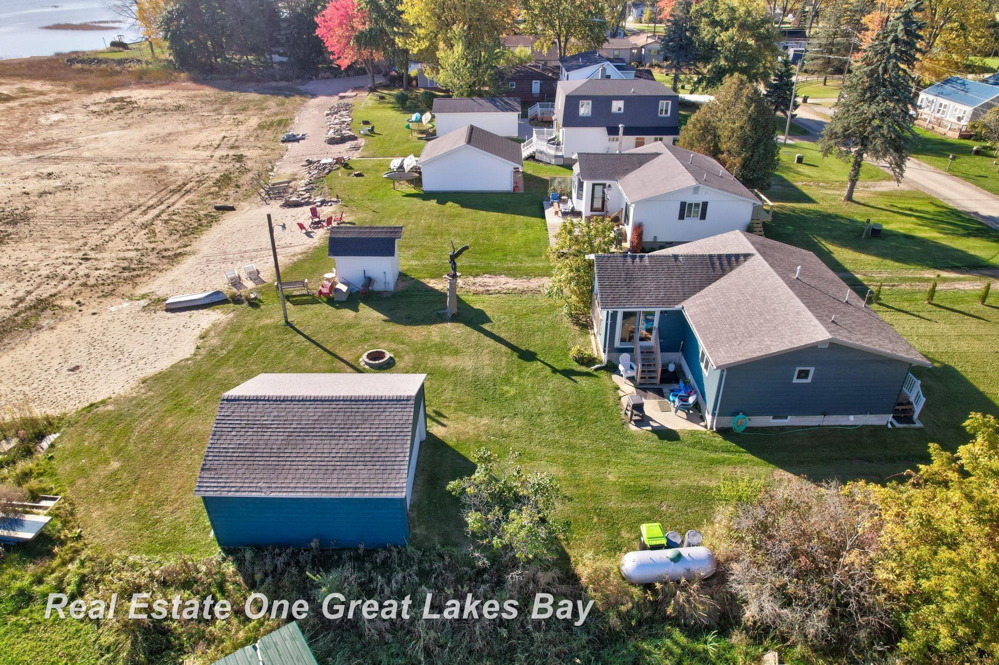 5219 Beachwood Road Standish, MI 48658 - Photo 15 of 53 Aerial View