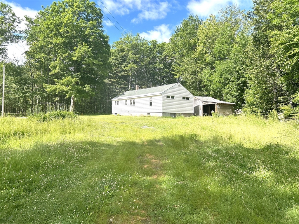 61 Carruth Road Templeton, MA 01468 - Photo 6 of 31