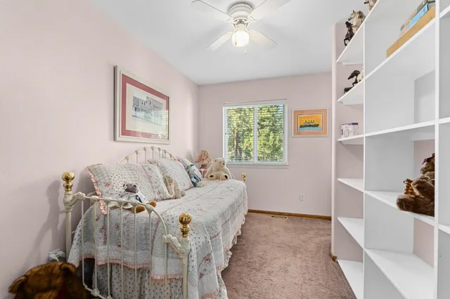 $819,500 | 16825 North Wylie Drive, Nine Mile Falls, WA 99026