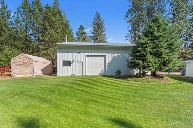 $819,500 | 16825 North Wylie Drive, Nine Mile Falls, WA 99026