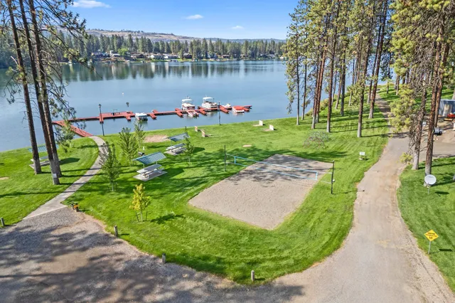 $819,500 | 16825 North Wylie Drive, Nine Mile Falls, WA 99026