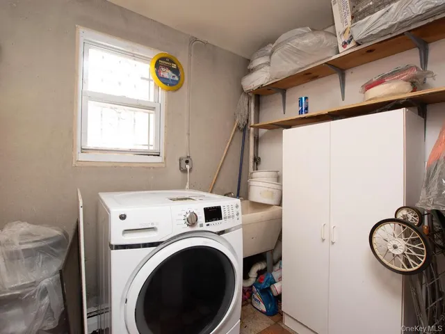 $1,300,000 | 3312 Edson Avenue | Eastchester