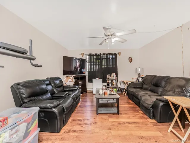 $1,300,000 | 3312 Edson Avenue | Eastchester