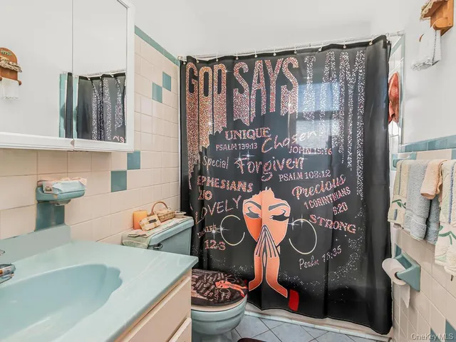 $1,300,000 | 3312 Edson Avenue | Eastchester