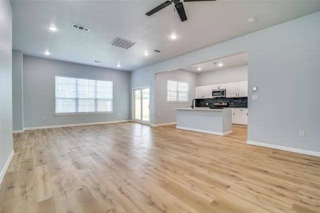 $385,000 | 1321 Fletcher Street, Dallas, TX 75223