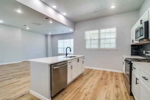 $385,000 | 1321 Fletcher Street, Dallas, TX 75223