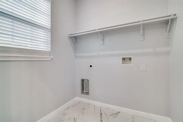 $385,000 | 1321 Fletcher Street, Dallas, TX 75223