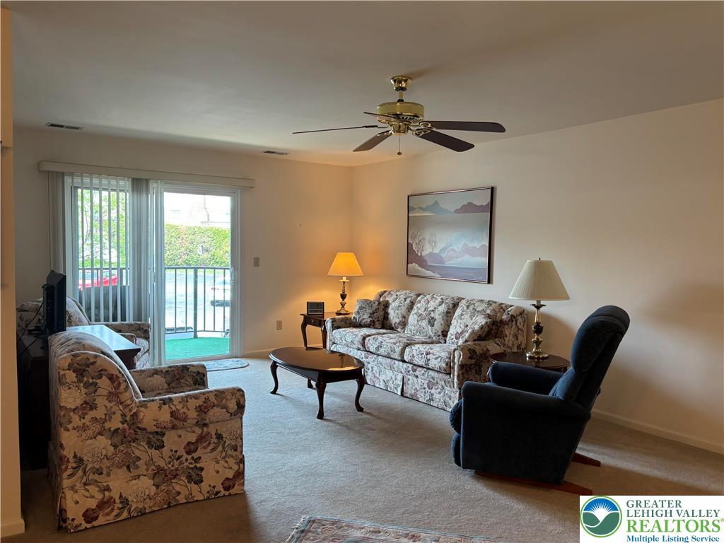 867 Cold Spring Road, Unit 5 Allentown, PA 18103 - Photo 8 of 26 Gallery Image 8
