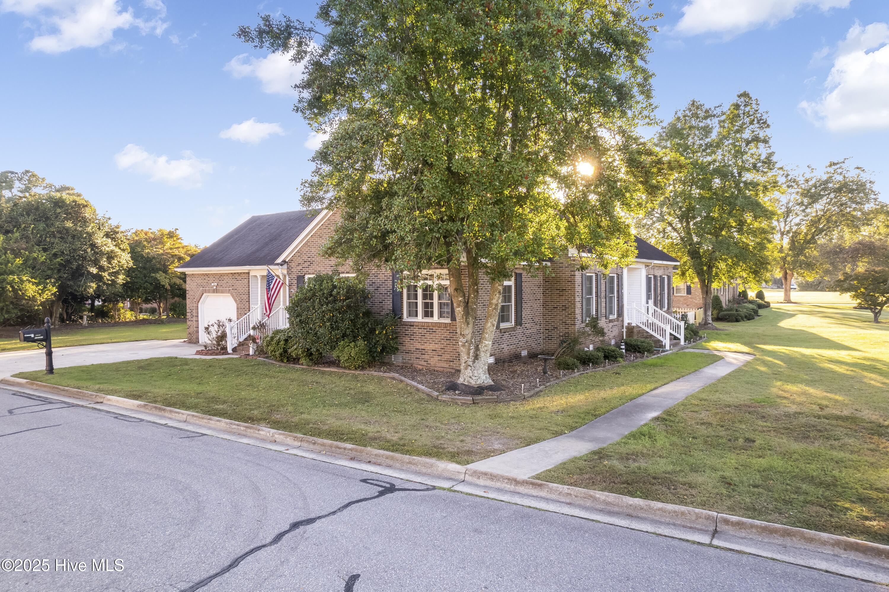 1101 West Queen Street Edenton, NC 27932 - Photo 4 of 39 3