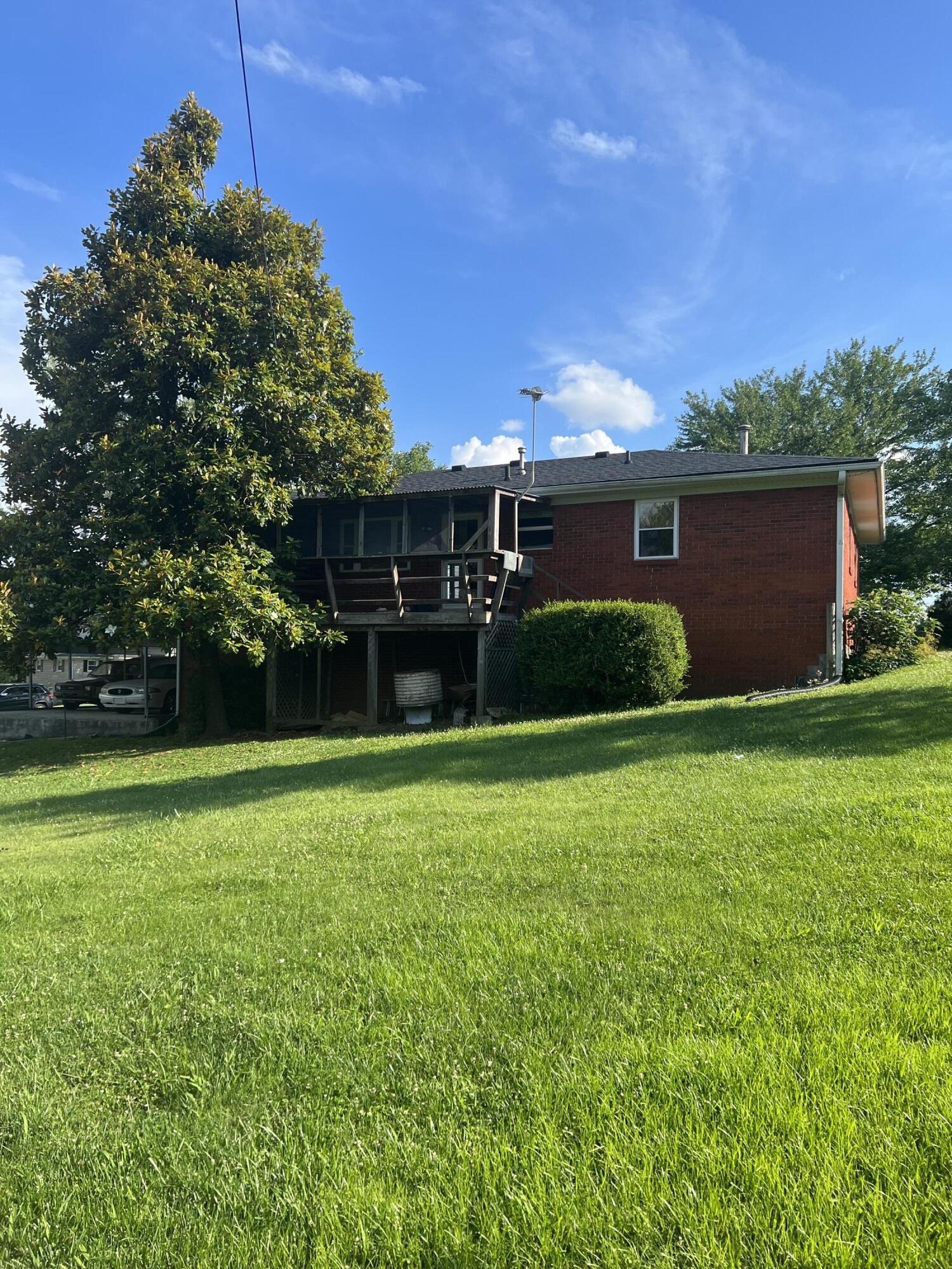 115 Crestview Road Berea, KY 40403 - Photo 35 of 36 IMG_2703
