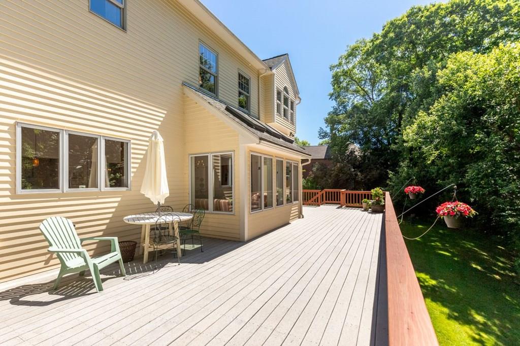 42 Solomon Pierce Road Lexington, MA 02420 - Photo 25 of 27 Gallery Image 25