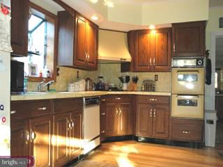 1475 Pennington Road Ewing, NJ 08618 - Photo 3 of 6