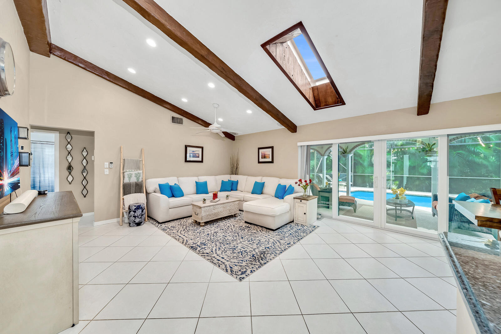 19423 Colorado Circle Boca Raton, FL 33434 - Photo 14 of 78 13-03-Interior-21