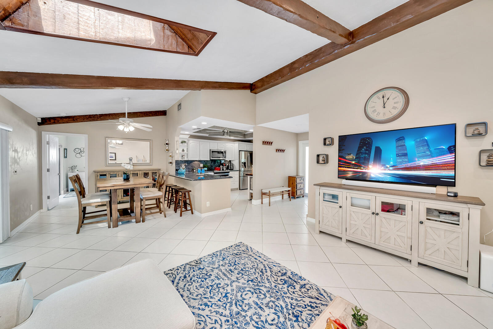 19423 Colorado Circle Boca Raton, FL 33434 - Photo 17 of 78 17-07-Interior-25