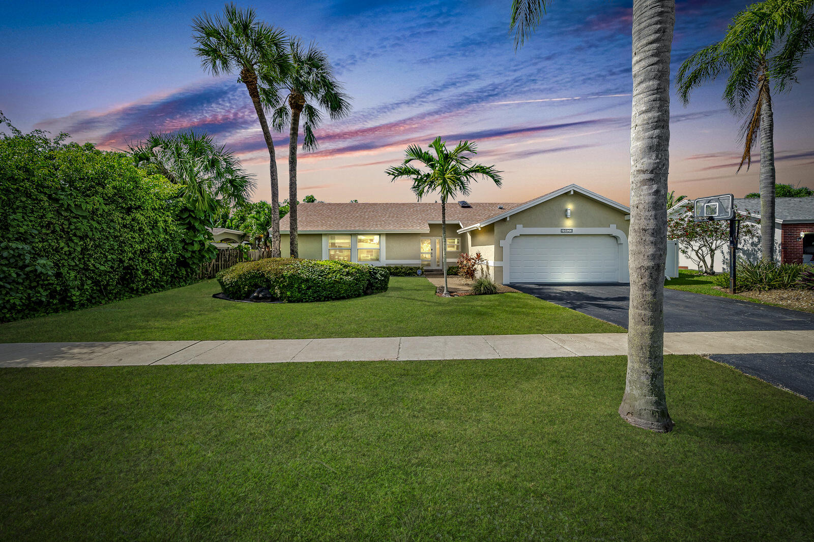 19423 Colorado Circle Boca Raton, FL 33434 - Photo 3 of 78 fun twilight