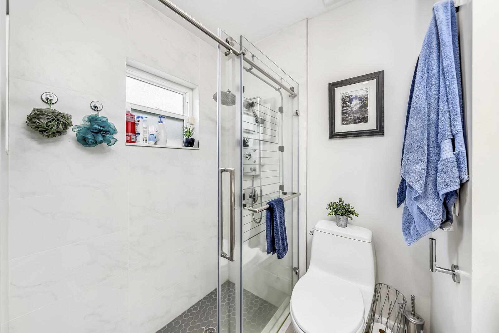 19423 Colorado Circle Boca Raton, FL 33434 - Photo 38 of 78 master bath