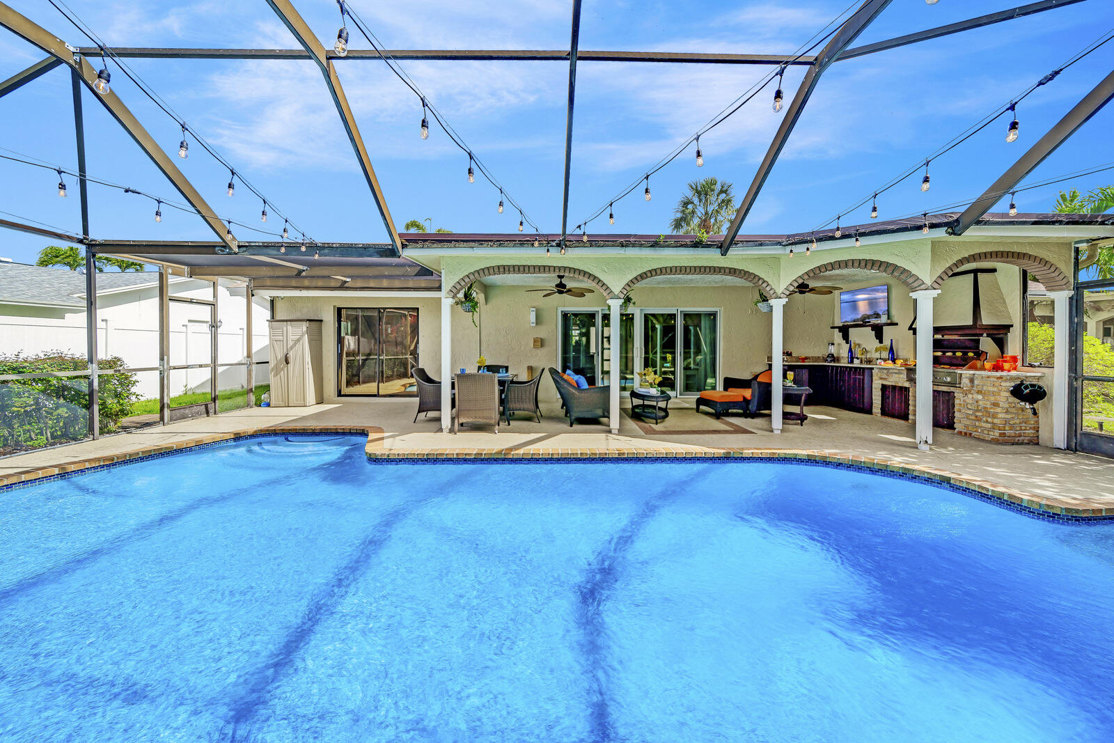 19423 Colorado Circle Boca Raton, FL 33434 - Photo 4 of 78 pool area