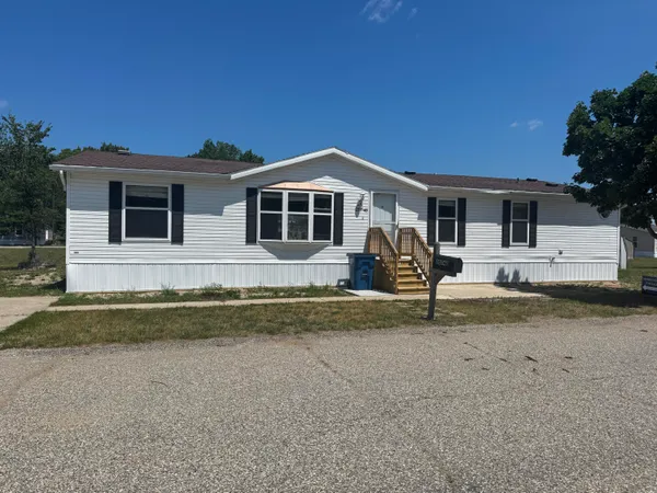 $64,900 | 20748 Grandville Road, Big Rapids, MI 49307