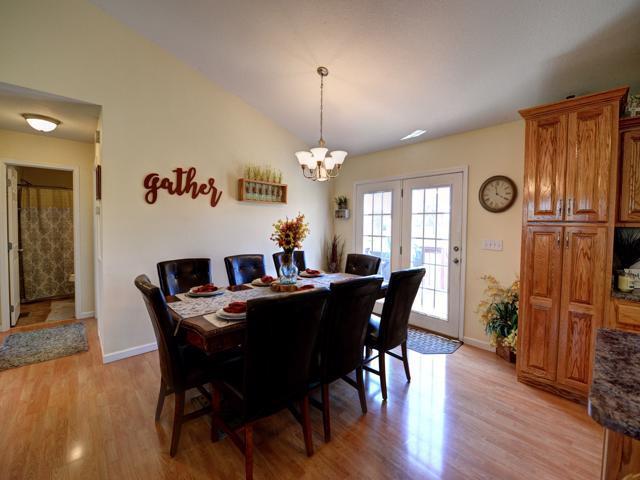 851 Sneed Road Evensville, TN 37332 - Photo 6 of 32 6-851 Sneed Road Dining