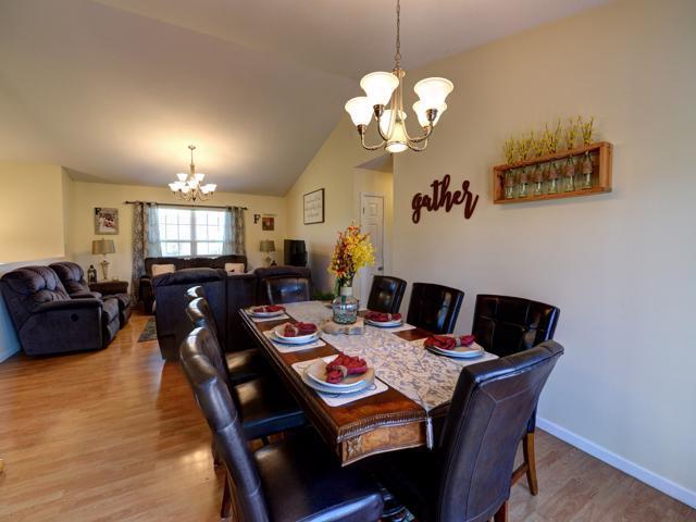 851 Sneed Road Evensville, TN 37332 - Photo 9 of 32 9-851 Sneed Road Living Area 3