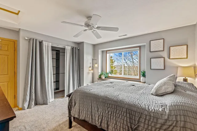 $299,900 | 1030 River Pl Boulevard, Unit 4, Waukesha, WI 53189