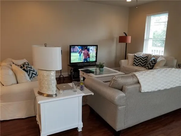 $4,000 | 5533 South Tonti Street, New Orleans, LA 70125
