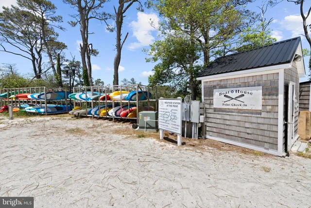 $675,000 | 31940 Dogwood Way, Selbyville, DE 19975