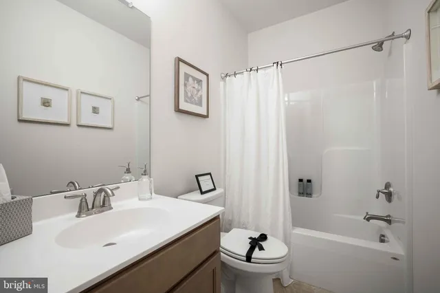 $464,900 | Lincolnshire Street, Unit A, Oxford, PA 19363