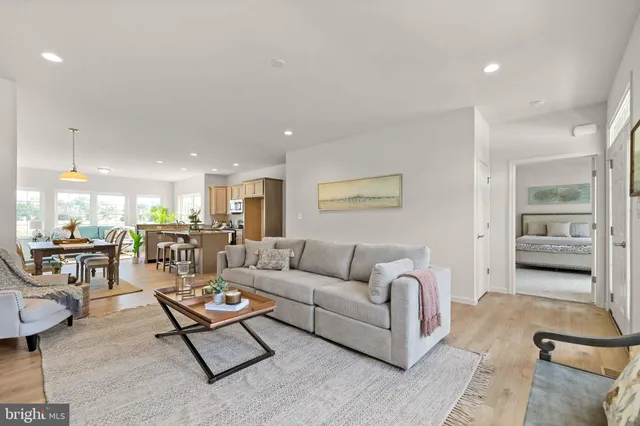 $464,900 | Lincolnshire Street, Unit A, Oxford, PA 19363