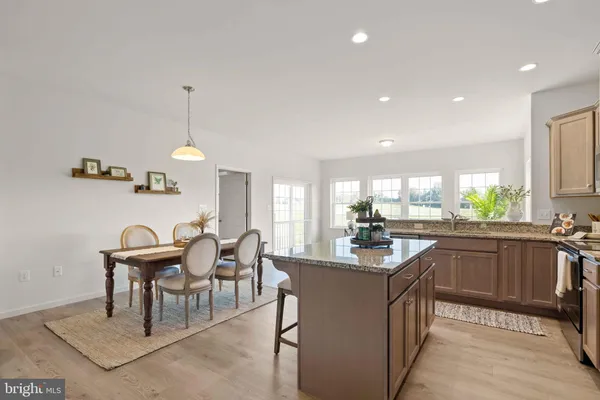 $464,900 | Lincolnshire Street, Unit A, Oxford, PA 19363