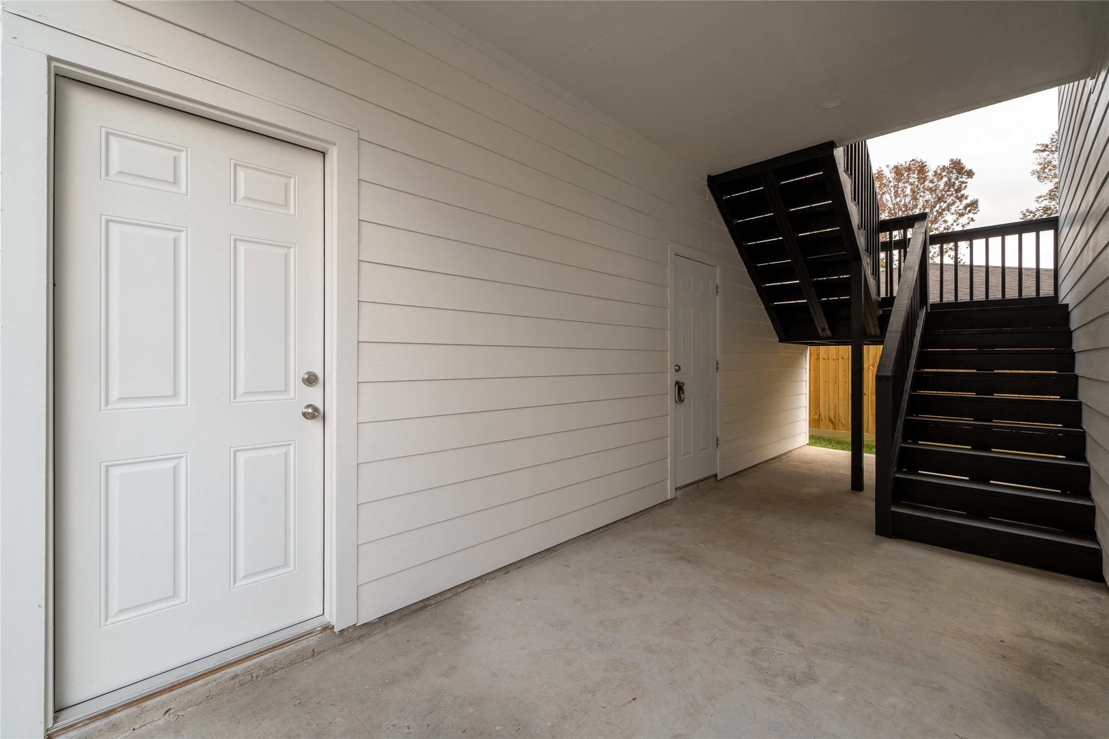 7220 South Hall Street, Unit B Houston, TX 77028 - Photo 4 of 34