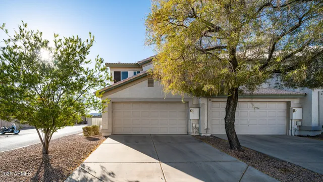 $2,200 | 4805 East Kachina Trail, Unit 19, Phoenix, AZ 85044