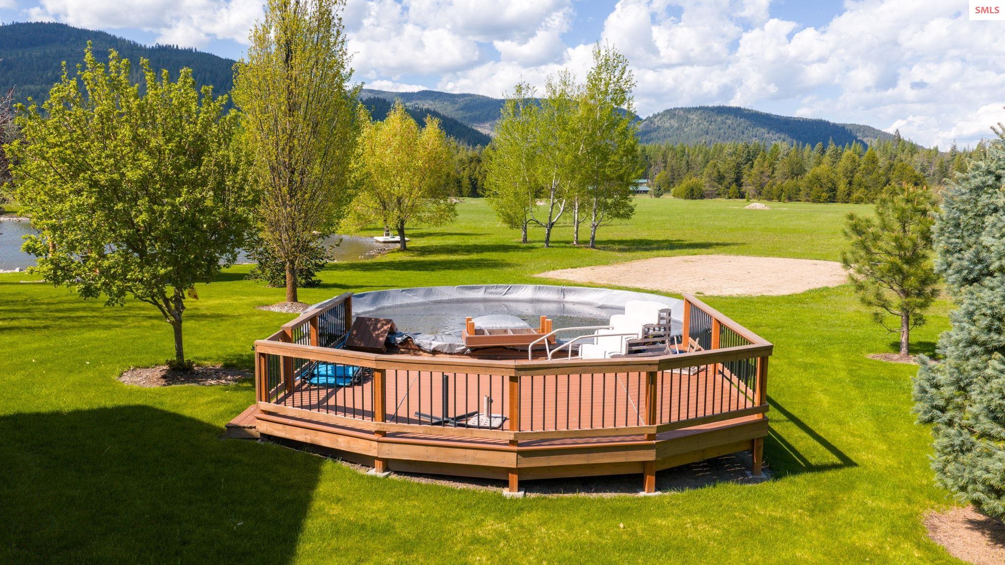 289 Gold Road Naples, ID 83847 - Photo 75 of 98 Gallery Image 75