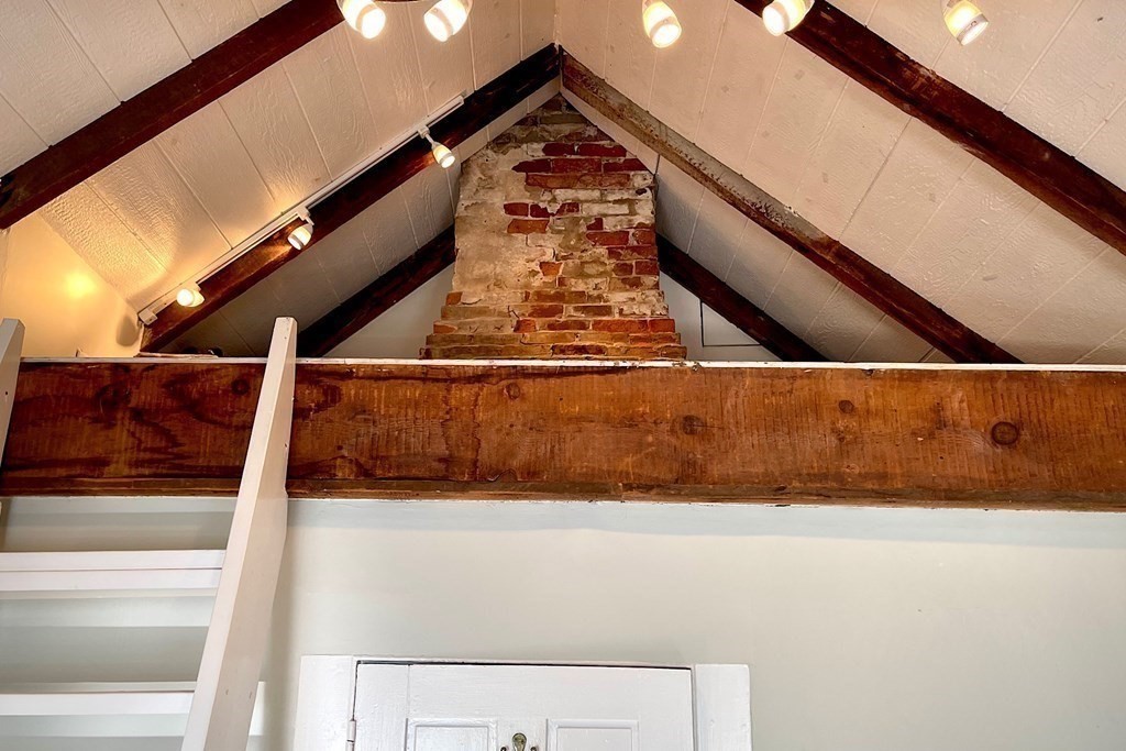 8 Franklin Street, Unit 10 Marblehead, MA 01945 - Photo 4 of 12