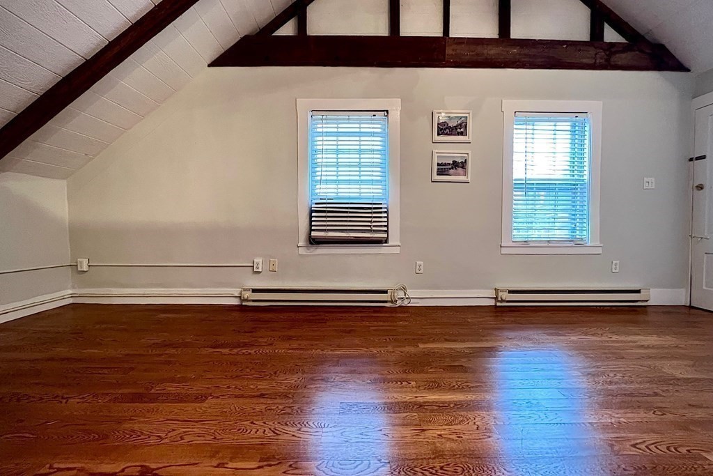 8 Franklin Street, Unit 10 Marblehead, MA 01945 - Photo 7 of 12