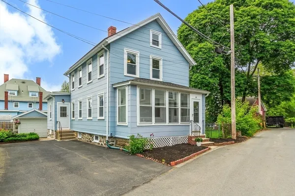 $729,900 | 10 Elm Court, Andover, MA 01810