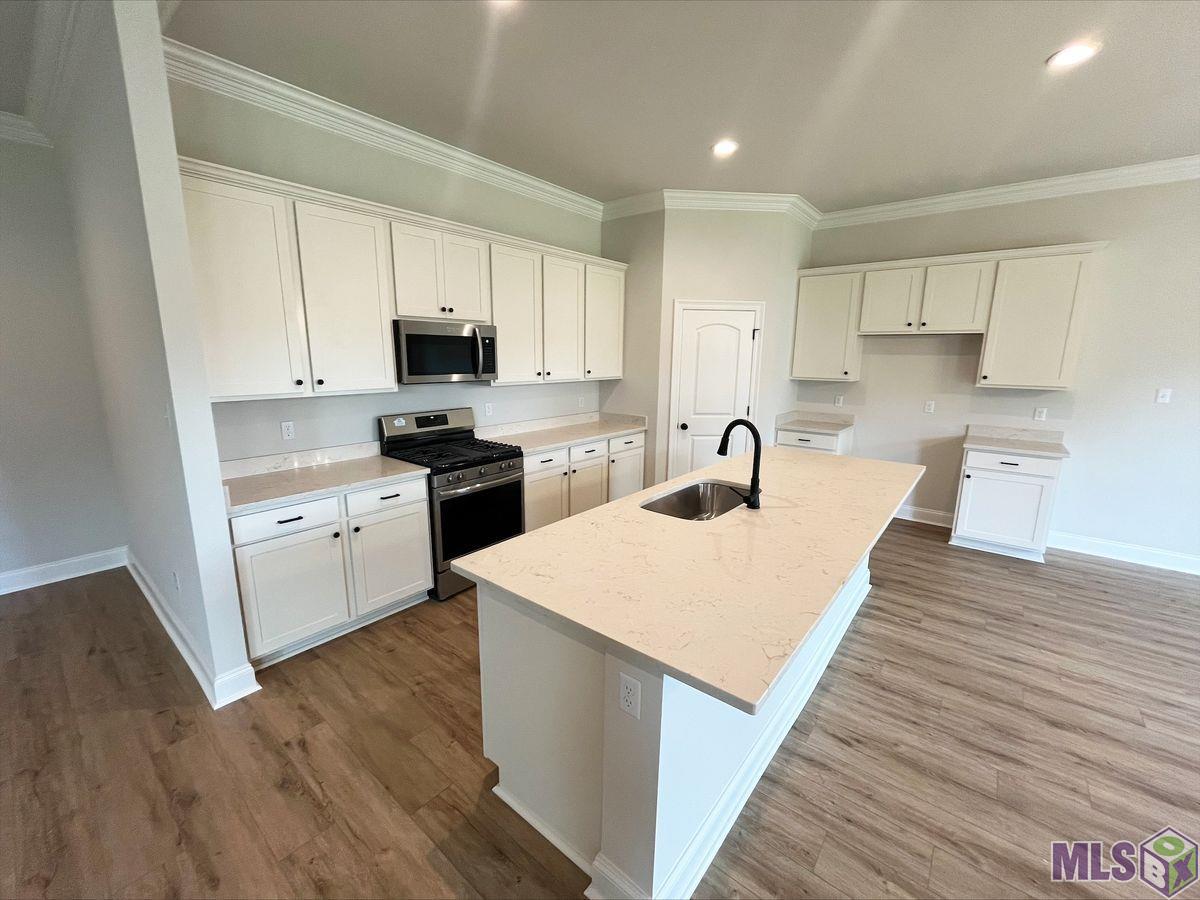 133 Olivia Drive Luling, LA 70070 - Photo 2 of 12