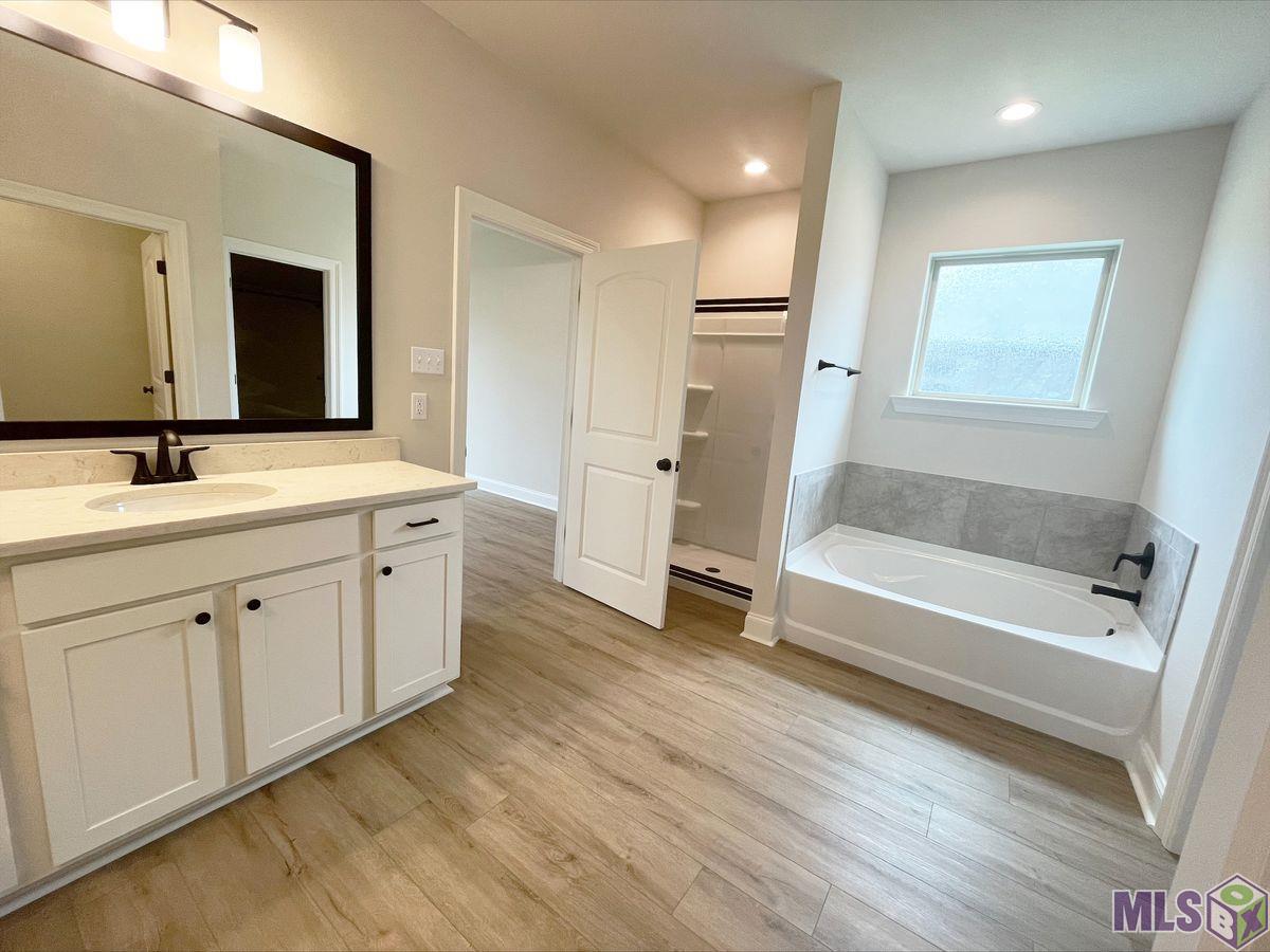 133 Olivia Drive Luling, LA 70070 - Photo 10 of 12