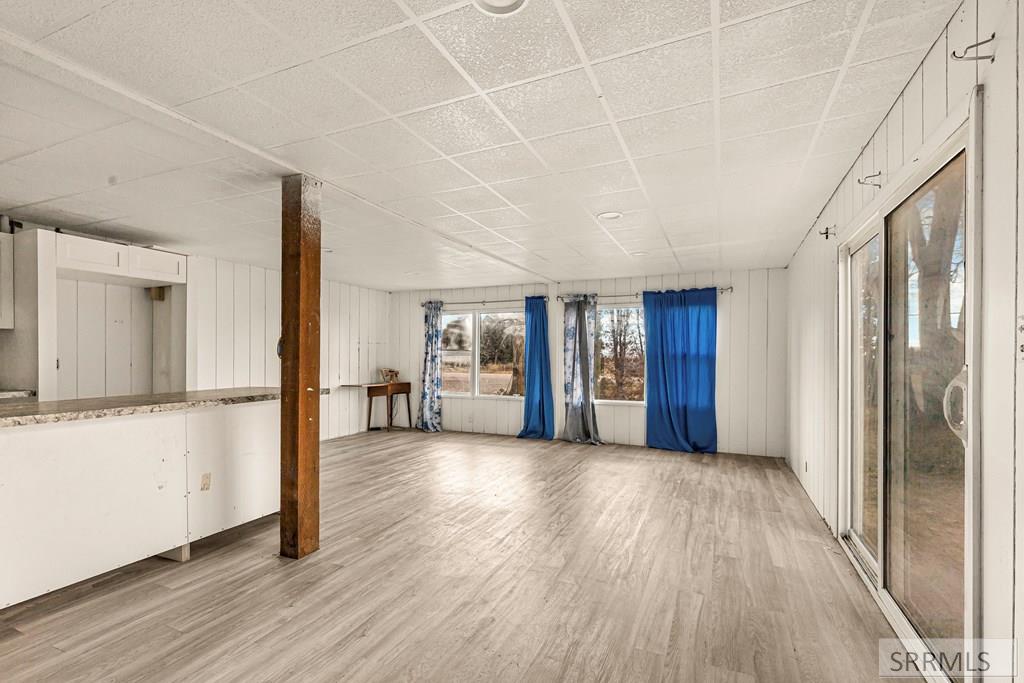 5571 East Iona Road Iona, ID 83427 - Photo 5 of 33 Living Room