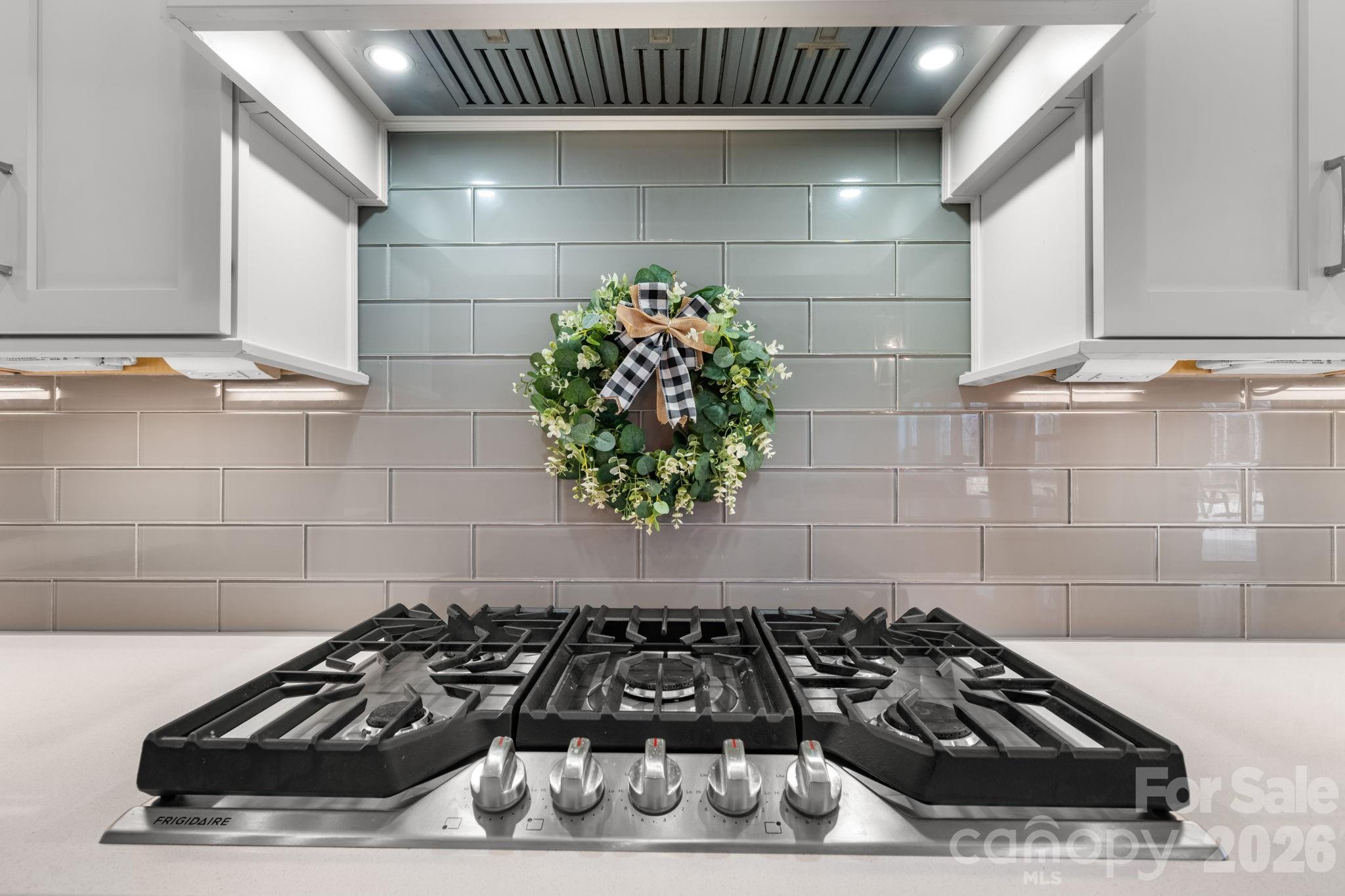 7269 Savannah Denver, NC 28037 - Photo 8 of 48 a bathroom with a sink