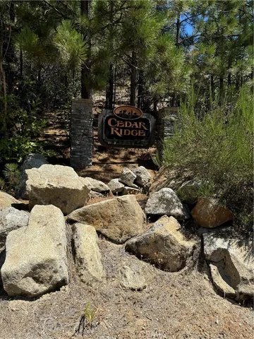 $151,700 | 8 North Cedar Vista Circle North, Bass Lake, CA 93604