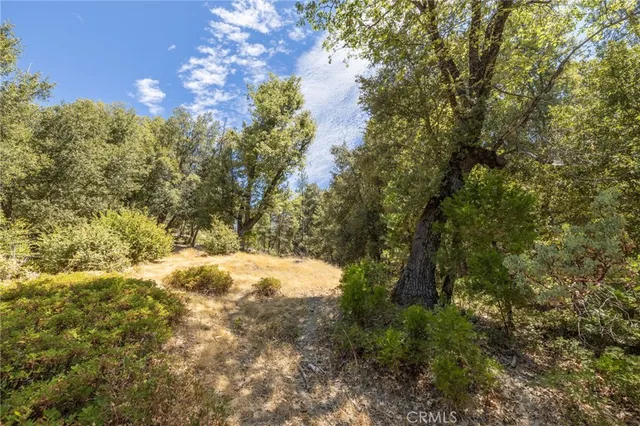 $151,700 | 8 North Cedar Vista Circle North, Bass Lake, CA 93604
