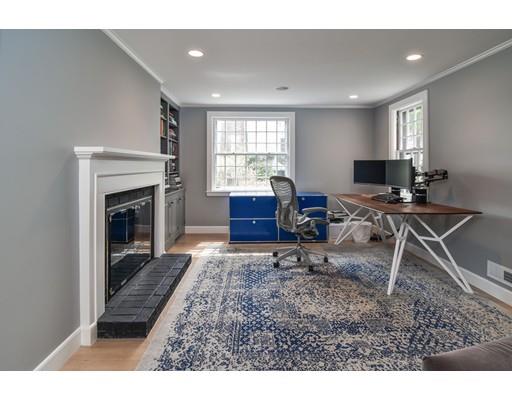 24 Royalston Road Wellesley, MA 02481 - Photo 12 of 23