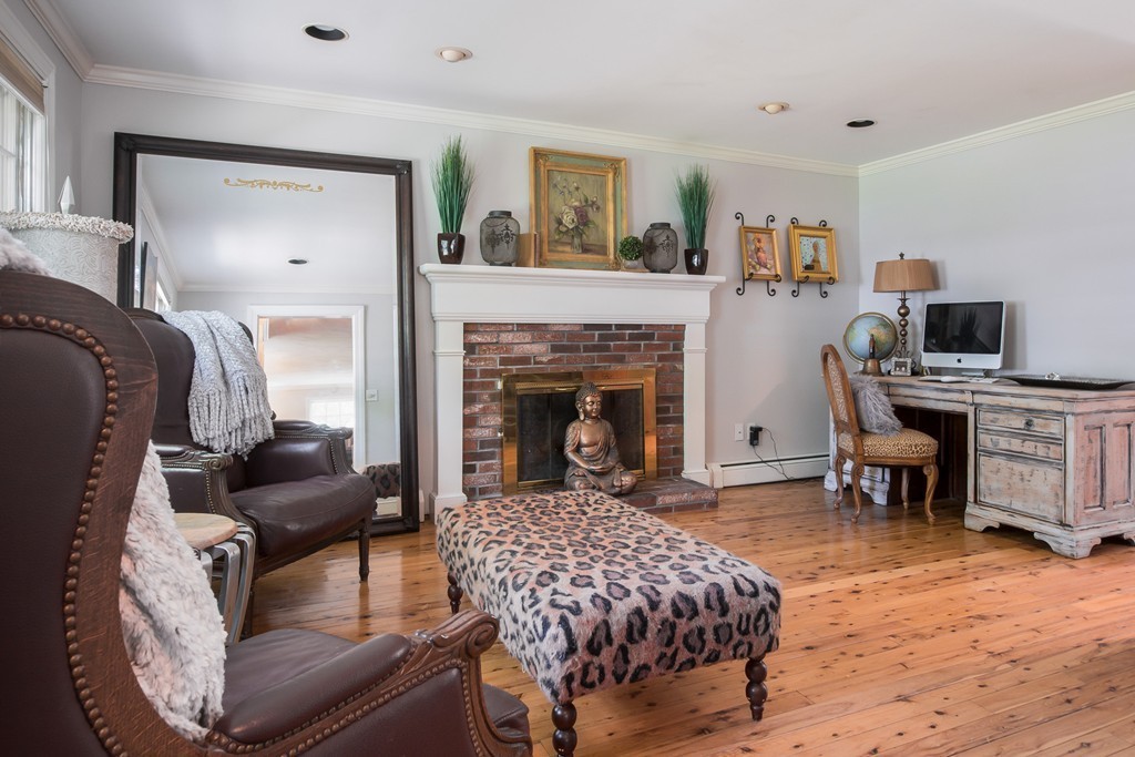 63 Dalton Road Holliston, MA 01746 - Photo 7 of 26 Gallery Image 7