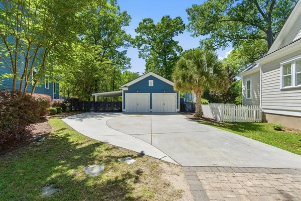 $1,950,000 | 1505 Lindsey Creek Drive, Mount Pleasant, SC 29466