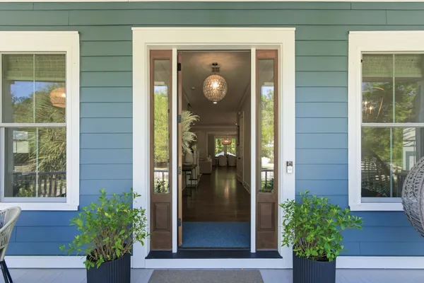 $1,950,000 | 1505 Lindsey Creek Drive, Mount Pleasant, SC 29466
