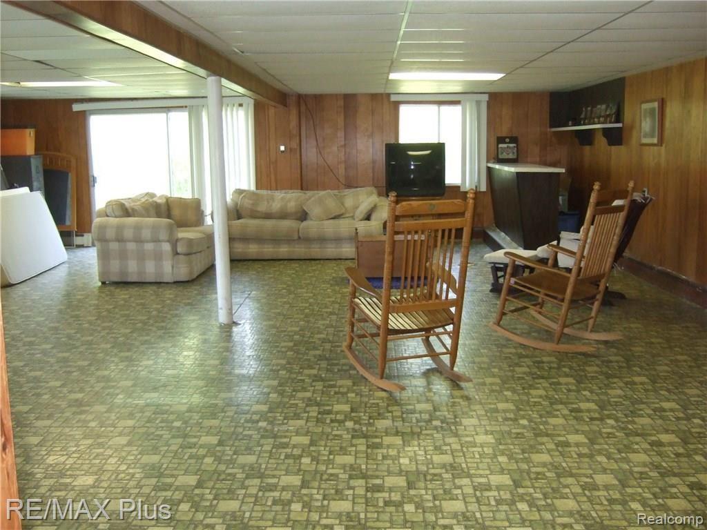 101 Gerst Road Leonard, MI 48367 - Photo 13 of 25 DSCF6310.JPG