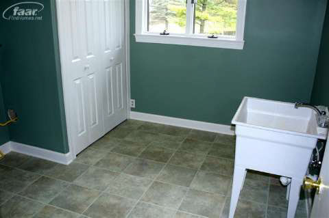 10460 East Stanley Road Davison, MI 48423 - Photo 22 of 43 20386795-21.JPG