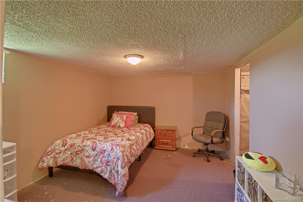 1174 Jackson Loop Road Flat Rock, NC 28731 - Photo 20 of 24 Gallery Image 20