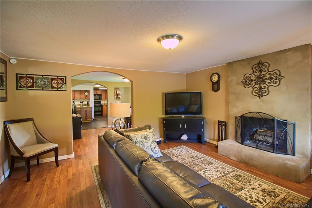 1174 Jackson Loop Road Flat Rock, NC 28731 - Photo 6 of 24 Gallery Image 6